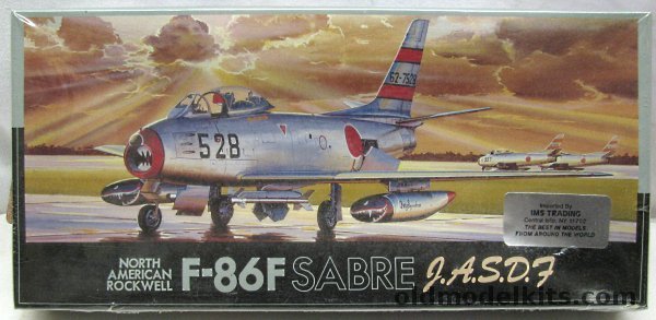 Fujimi 1/72 North American Rockwell F-86F Sabre - JASDF, F-18 plastic model kit